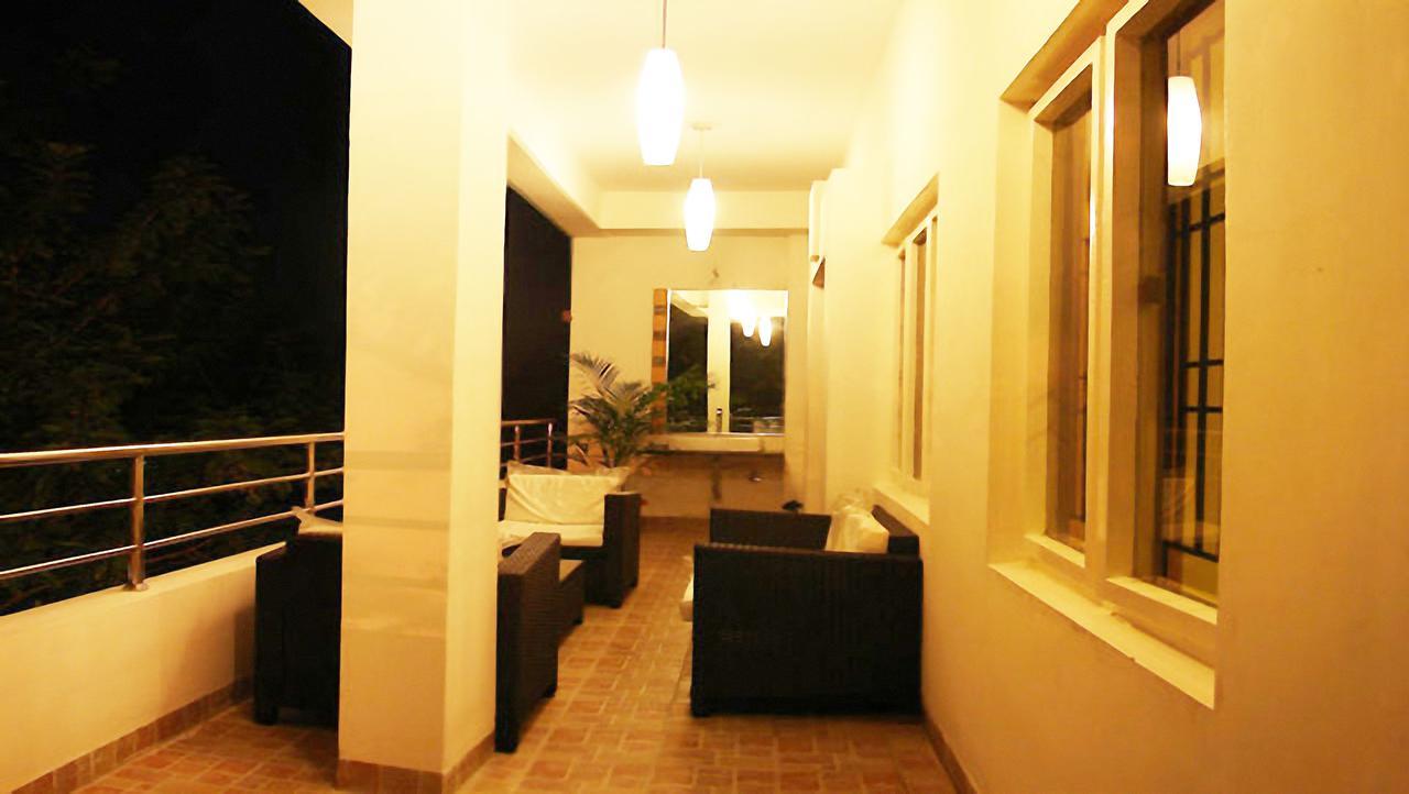 Classic Luxury Service Apartments Visakhapatnam Zewnętrze zdjęcie